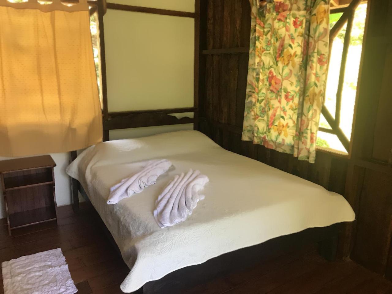Sukia Hostel Drakes Bay Eksteriør billede